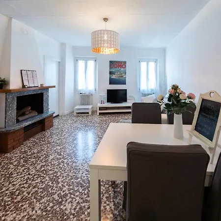 Family Nest Overlooking - By Rent Apartment