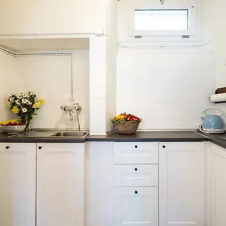 Apartment Family Nest Overlooking - By Rent *
