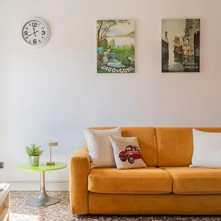 Family Nest On Argegno